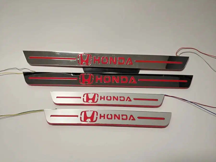 Honda Logolu Kırmızı Ledli 4lü Pleksi Kapı Eşiği / kablo bağlantılı Kapı Eşiği budaolsun.com